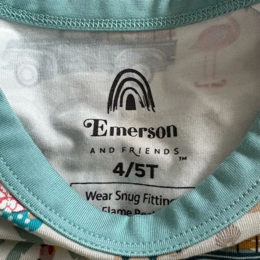 🆕Emerson & Friends Coastal Christmas Bamboo Pajamas Size 4/5 (Top) 6/7 Pants - Picture 5 of 8